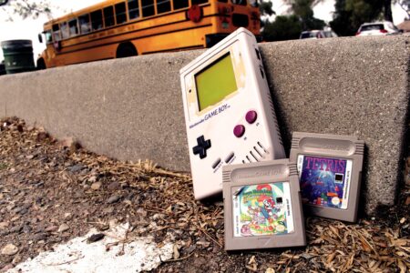 nintendo gameboy y super mario